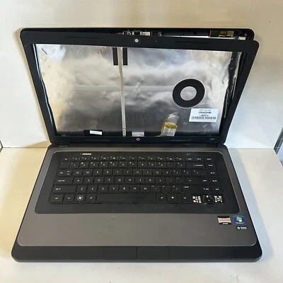 "Desguaces/salvamento HP 2000-412NR 15,6""" Foto 1 de 4