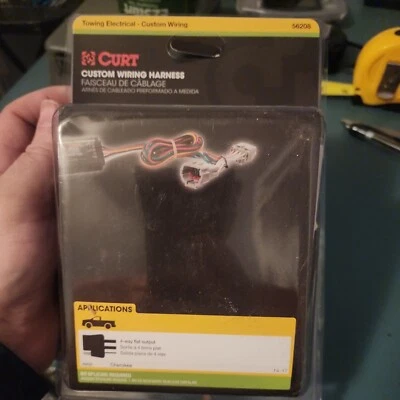 Chicote de fios personalizado Curt 56208 para Jeep Cherokee Limited/Latitude/Sport - Imagem 1 de 4