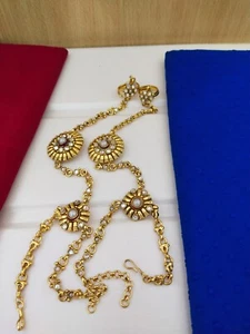 Joyería India Hath Punja Bollywood Étnico Chapado en Oro Pulsera Con Anillos - Imagen 1 de 4