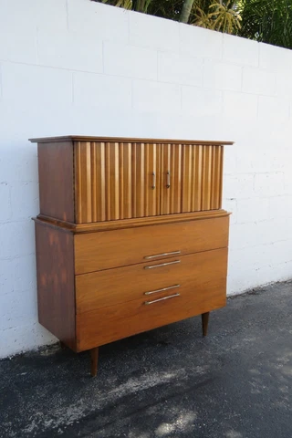 Mid Century Modern Tall Chest of Drawers 2961 Cover