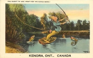Postal de cómic de colección; hombre anzuelos de pesca sus propios pantalones en Kenora Ontario Canadá - Imagen 1 de 2