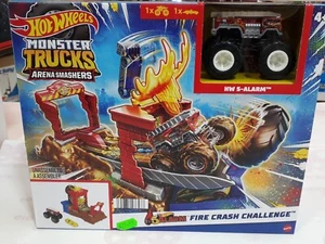 Hot Wheels Pista Monster Trucks Arena degli Scontri 5 Alarm HNB90 Mattel 4 Anni+ - Foto 1 di 6