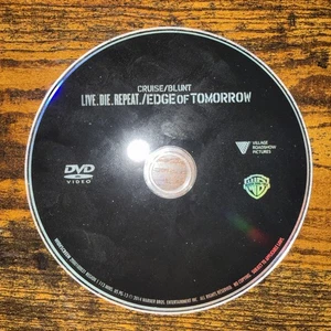 Edge of Tomorrow (DVD, 2014) Tom Cruise Emily Blunt Disc Only - Imagen 1 de 2