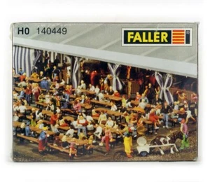 FALLER 140449 449 HO H0 KIT beer benches and tables Bancs et zables de brasserie - Picture 1 of 3