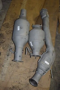 3568AB 3516B Recertified 2007-2012 Dodge 6.7L Cummins Catalytic Converter Set - Picture 1 of 5