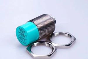 Pepperl Fuchs Inductive Sensor NJ15-30GM50-A-V1 - Picture 1 of 1