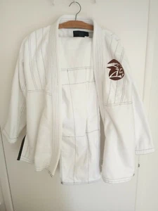 Gracie Morumbi White Jiu Jitsu Gi Kimono Size: A1 Jacket and Pants - Picture 1 of 10