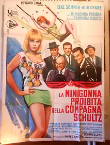 La Minigonna Proibita della Compagna Schultz MANIFESTO Poster Affic Wicked Dream - Bild 1 von 1