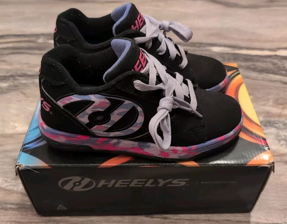 Heelys Skate Shoes Propel 2.0 Black Lilac Pink Confetti Sneakers Women's Size 6 - Image 1 of 4