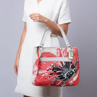 NWT COACH 19029 Poppy Multi Floral Embroidery Sequins Shoulder Tote Bag NEW - Image 1 of 4