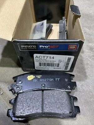 Disc Brake Pad Set fits 1991-1998 Saturn SL,SL1,SL2 SC1,SC2,SW1,SW2  AKEBONO - Image 1 of 2