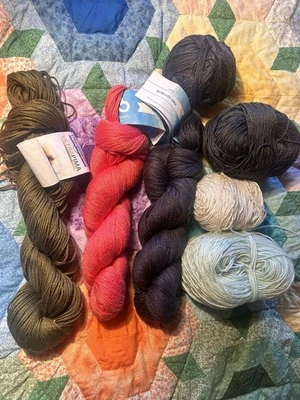 Lote de hilo de algodón Pima en cascada y Cloudborn 600 gms Destash total Foto 1 de 4