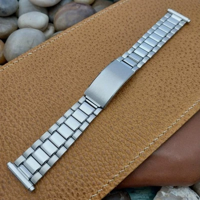 20mm Bulova Brick-Link Stainless Steel nos 1970s Vintage Watch Band - Image 1 of 4