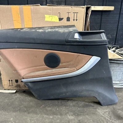 Panel de moldura interior puerta trasera BMW 4 428I xDrive SULEV cupé 14-16 Foto 1 de 4