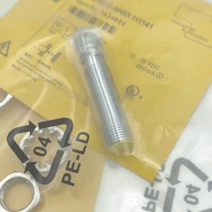 Bi4U-M12-AN6X-H1141 Turck 4mm Inductive Proximity Sensor 10-30V DC Switch - Picture 1 of 2