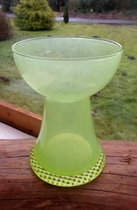 Vintage Hyazinthenglas Glas Vase Gelb/Neongelb Boden Waffelmuster Höhe 14,8 cm - Bild 1 von 7