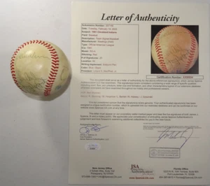 SIGNED 1981 INDIANS AUTOGRAPHED LEN BARKER PERFECT GAME TEAM BALL JSA # XX98894 - Picture 1 of 13