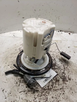 Conjunto de bomba de combustible 3,6 L compatible con 11-14 200 1294944 Foto 1 de 4