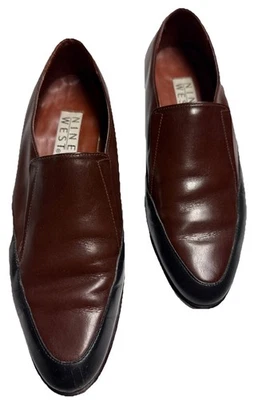 Mocasín de cuero Nine West de colección 2 tonos talla 8M I” tacón para mujer Foto 1 de 4