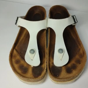 ☁️Birkenstock Gizeh Women's Sandals Size 38 US 7.5-8 White Thong Buckle - Picture 1 of 11
