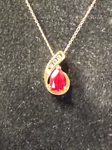 10K Solid Yellow Gold 3 Diamonds 1 1/2 ct Ruby Teardrop Necklace - Picture 1 of 11