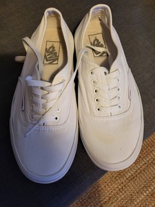 ladies white vans size 6