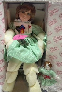 Timeless Moments Paradise Galleries Premiere Edition Porcelain Doll Courtney  - Picture 1 of 7