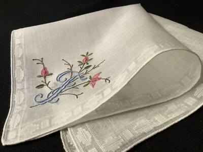 Pañuelo de boda vintage años 40 azul nupcial Madeira monograma “F” Foto 1 de 4
