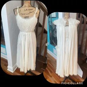 VINTAGE 50s NETTIE ROSENSTEIN ROBE RUFFLE GOWN 2 TLG SET NEGLIGÉE SIZE 32 - Bild 1 von 12