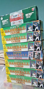 8 SET COMPLETI BASEBALL FACTORY, 6 TOPPS 1990, 1 TOPPS 1989 & 1 1992 FLEER - Foto 1 di 5