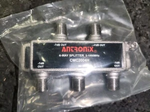 (17) NEW Antronix CMC2004H 4-Way Coaxial TV Cable Splitter - Picture 1 of 3