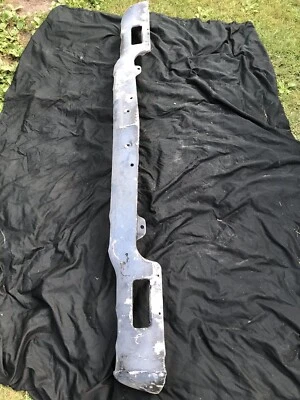 Chevy Impala Caprice Belair 1966 parachoques delantero cenefa inferior Biscayne Splash Pan Foto 1 de 4