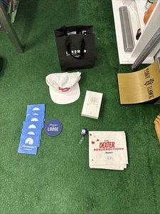 LOT of SDCC 2025 Swag Bags Predator Tron - Picture 1 of 6