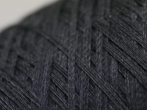 B41 500g SUPERSOFT MERINO GRAU-ANTHRAZIT (4) Funktionswolle Sockenwolle - Bild 1 von 3