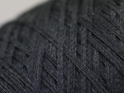 B41 500g SUPERSOFT MERINO GRAU-ANTHRAZIT (4) Funktionswolle Sockenwolle - Bild 1 von 3