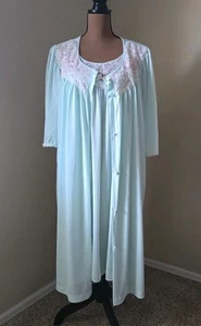 Lorraine Vintage 2X Nightgown Robe Set Lace Embroidered Mint Green Nylon Silky - Picture 1 of 12