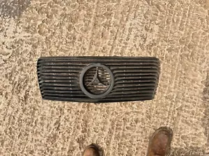 *SELTEN* Mercedes W124 Schatz Kühlergrilleinsatz E TE CE AMG LORINSER CARAT NEU - Bild 1 von 2