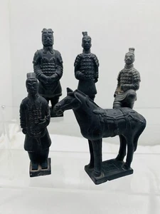 Juego de guerreros chinos de terracota vintage con caballo 5 piezas en caja original 4" - 5" - Imagen 1 de 17