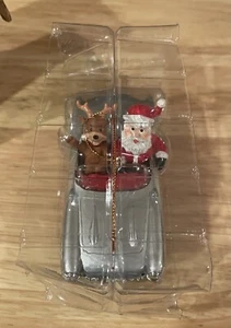Sporty Santa 1957 Corvette Ornament Chevy Chevrolet GM Avon Collection Diecast - Picture 1 of 6