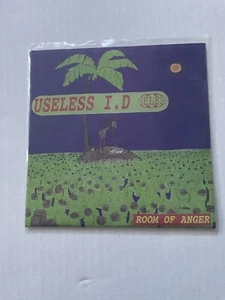 Useless ID – Room Of Anger (7") Vinyl Nofx No Use For A Name Rancid Lagwagon - Foto 1 di 6