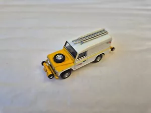 OXFORD DIECAST 1/76 OO SCALE LAND ROVER DEFENDER NETWORK RAIL 76ROR002 - Picture 1 of 3