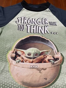 Mandalorian Baby Yoda T-Shirt S. The Child Star Wars Tee Graphic T - Picture 1 of 5