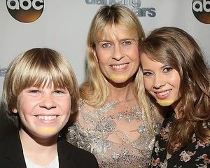 DANCING WITH THE STARS Bindi Irwin & her family picture #3825 Robert Irwin - Picture 1 of 1