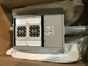Cooper Pole Mount LED Fixture Parking Lot GAN-AE-02-LED-X-SL2-AP-MA-4-D5000 107W - Picture 1 of 2