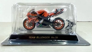Kyosho 2005 Suzuka 8 Hour Endurance Road Race Machine Series 1/32 Scale Yamaha Y - Picture 1 of 10