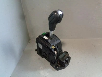 Discovery 3 Automatic Gear Selector with Knob UCB500072 Land Rover no cable - Image 1 of 4