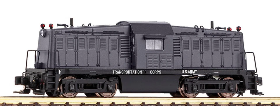 Piko 40802 N USATC II Whitcomb 65-Ton Diesel Locomotive, Non-Sound - Image 1 of 1