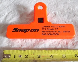 De colección Snap-on NOS Clip Bolsa Clip Paquete de Alimentos Snack Patata Chip, Resistente - Imagen 1 de 2