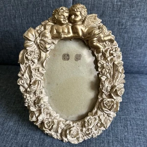 Gold Baroque Cherubs Angels Bows Roses Resin Easel Victorian Style Oval Frame - Picture 1 of 9