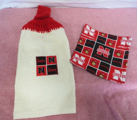 Nebraska Cornhusker Hand Towel & Hot Pad Set Cover